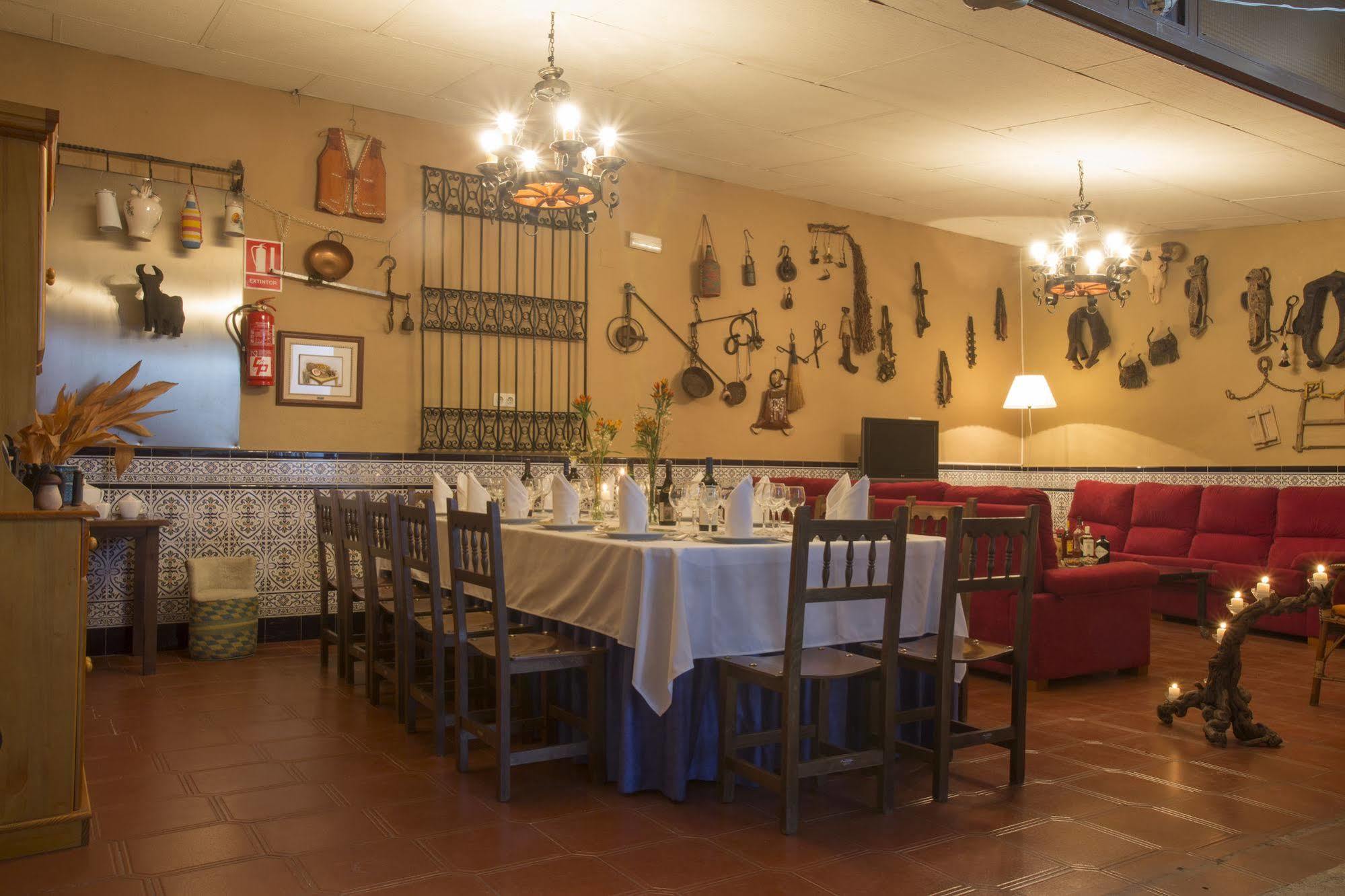 Hotel San Juan Miguelturra 외부 사진